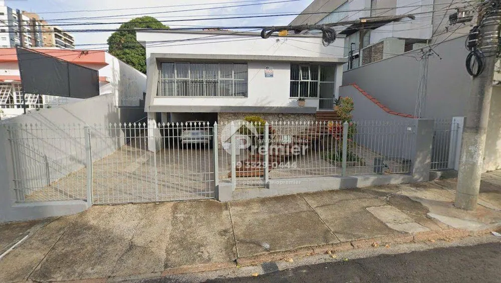 Casa, 3 quartos, 261 m² - Foto 1