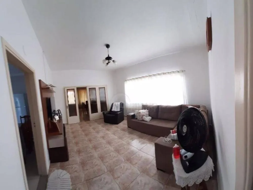 Casa, 3 quartos, 261 m² - Foto 4