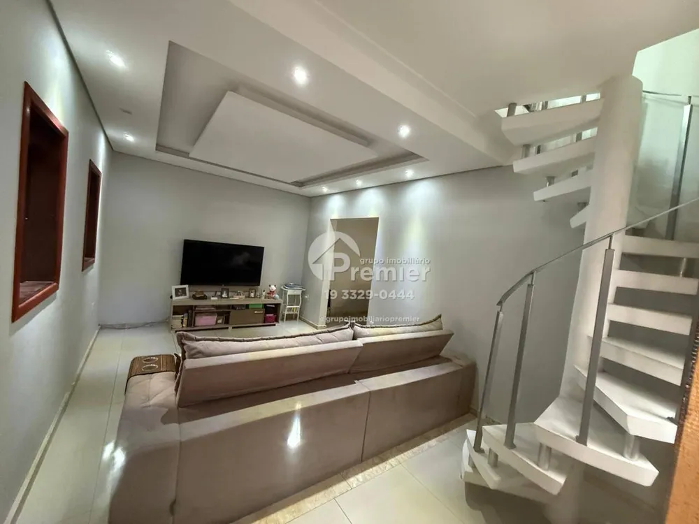 Casa, 2 quartos, 203 m² - Foto 1