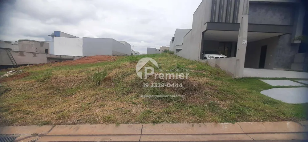 Loteamento e Condomínio, 200 m² - Foto 1