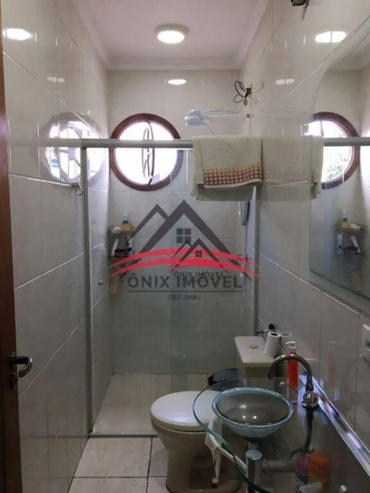Casa, 5 quartos, 237 m² - Foto 6