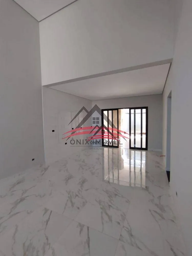 Casa, 3 quartos, 121 m² - Foto 1