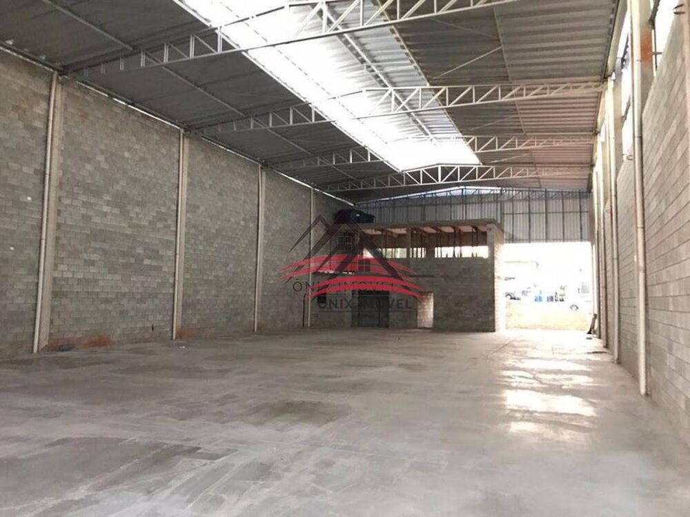 Depósito-Galpão-Armazém para alugar, 640m² - Foto 2