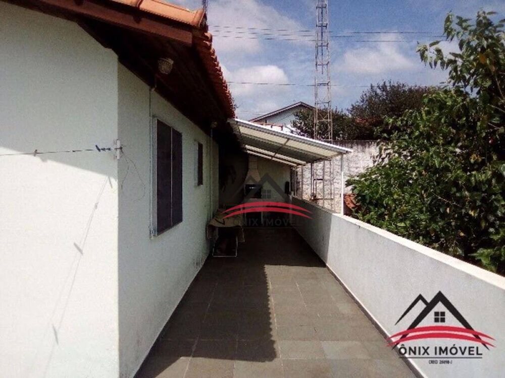 Casa à venda com 3 quartos, 700m² - Foto 3