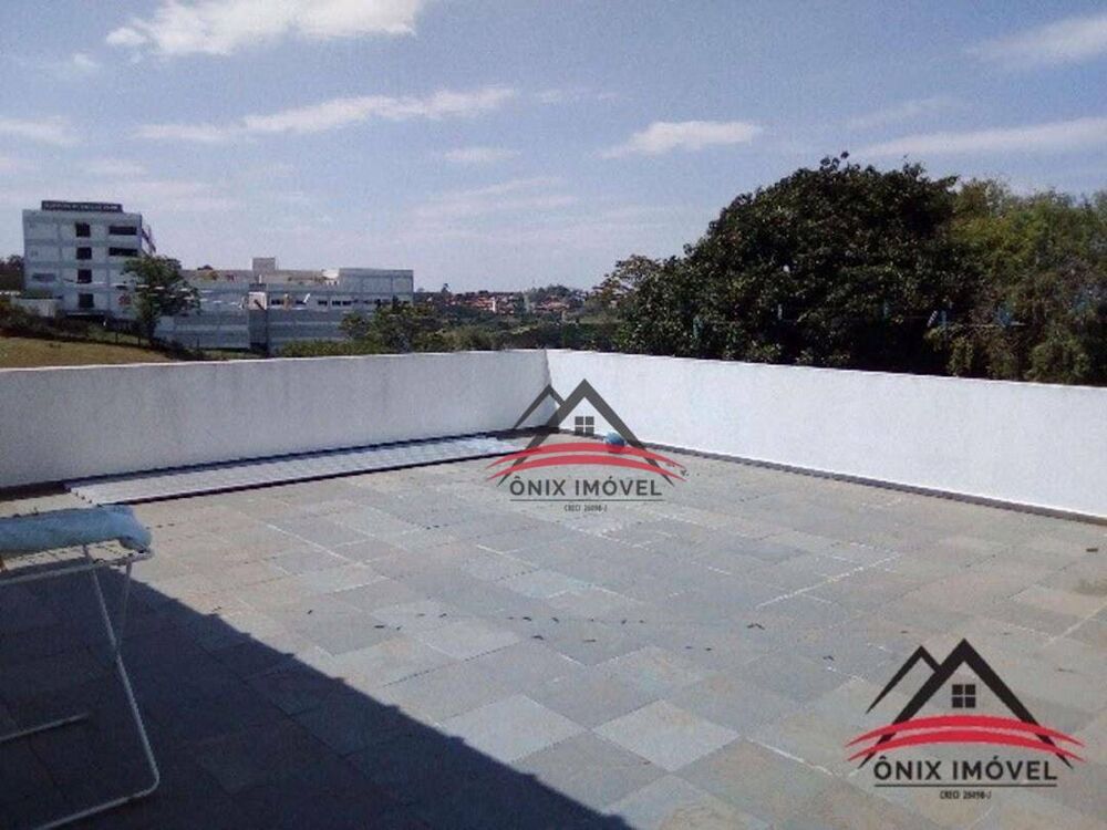 Casa à venda com 3 quartos, 700m² - Foto 8