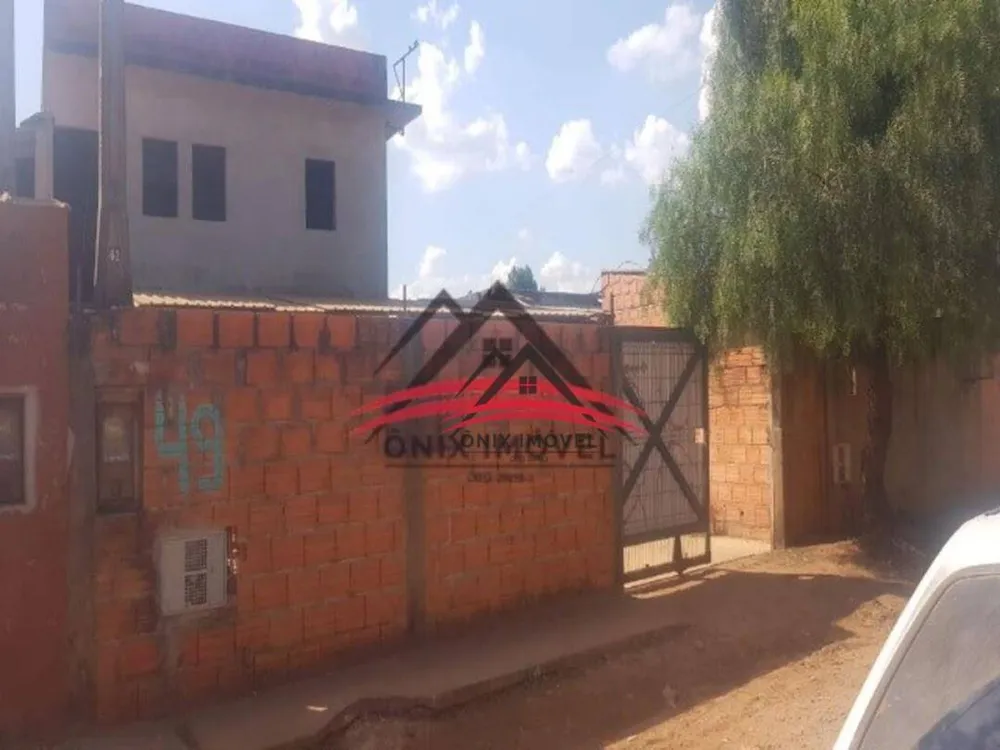 Casa, 2 quartos, 250 m² - Foto 1