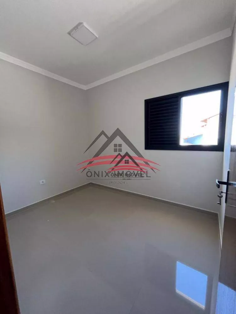 Apartamento à venda com 3 quartos, 98m² - Foto 2