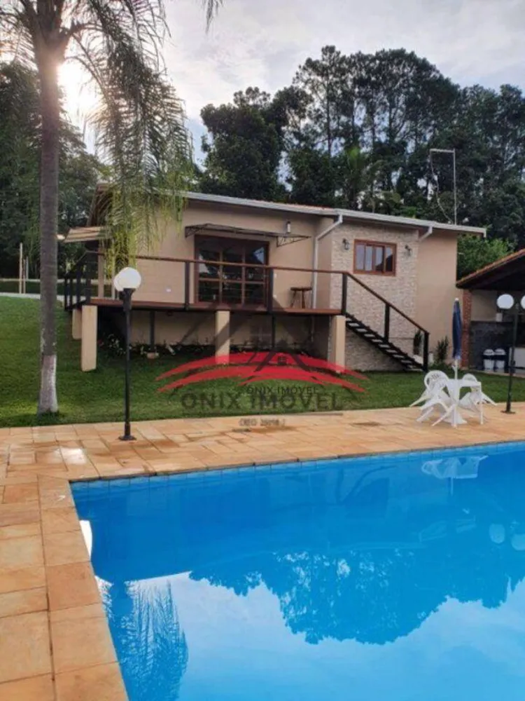 Chácara, 3 quartos, 2220 m² - Foto 4