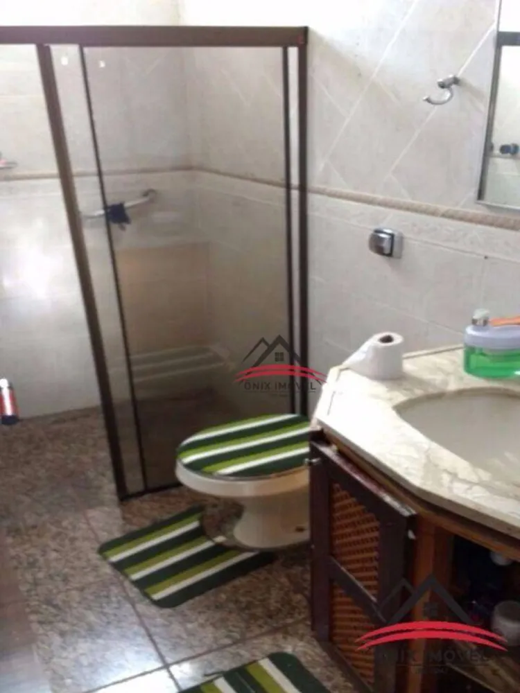 Casa, 3 quartos, 200 m² - Foto 15