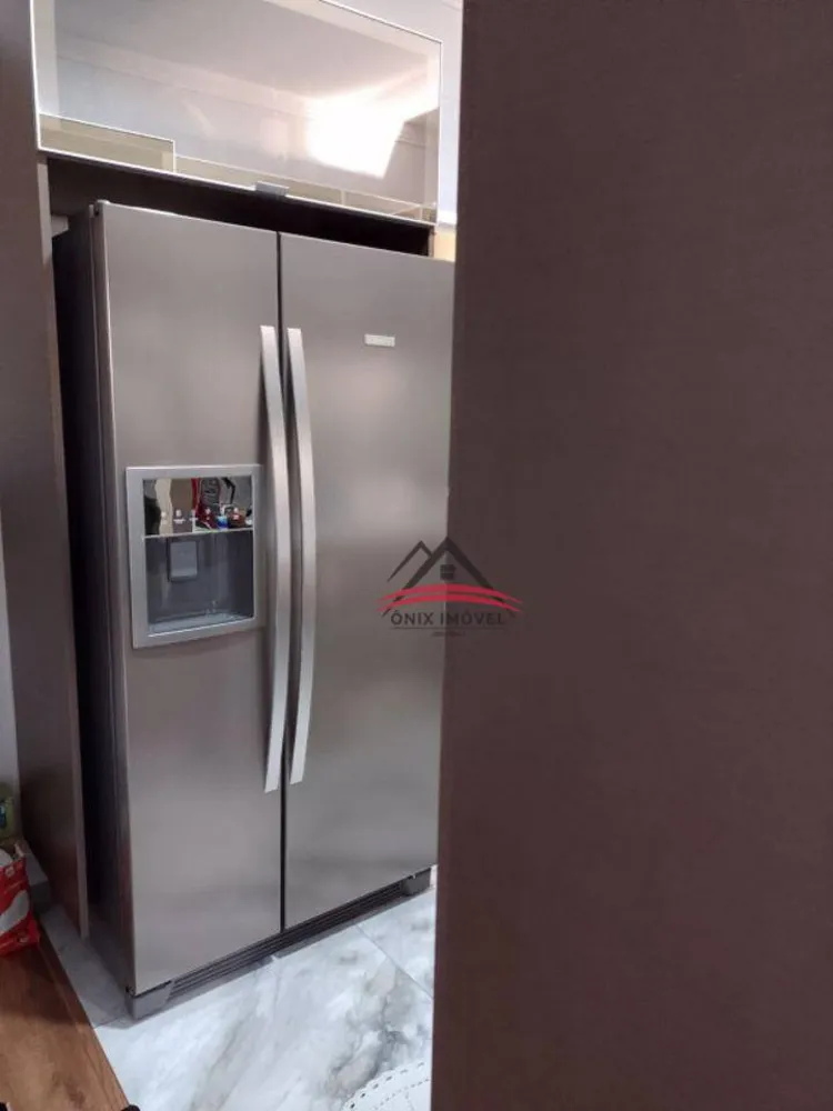 Casa, 3 quartos, 210 m² - Foto 8