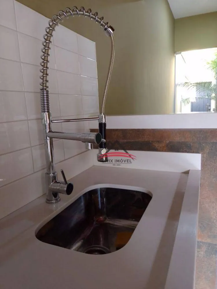 Casa, 3 quartos, 210 m² - Foto 3