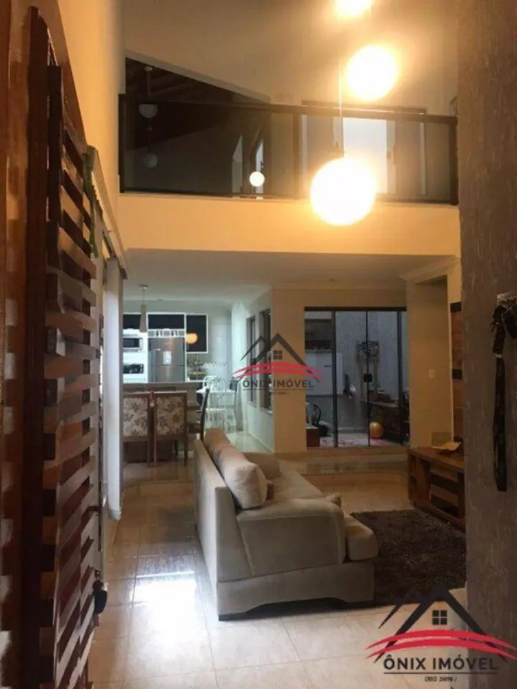 Casa, 3 quartos, 250 m² - Foto 10