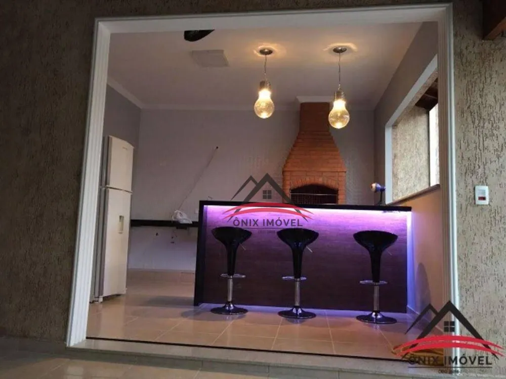 Casa, 3 quartos, 250 m² - Foto 18