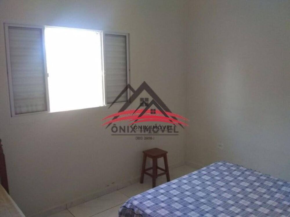 Chácara, 3 quartos, 1200 m² - Foto 1