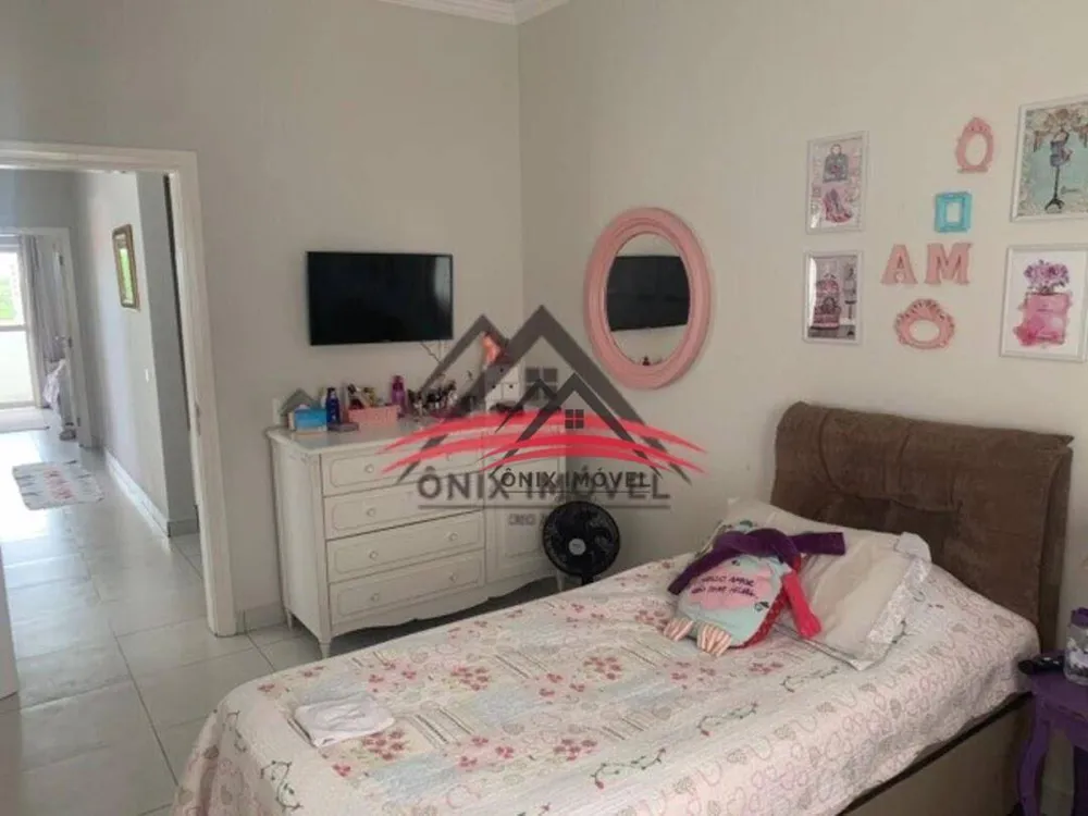 Casa, 4 quartos, 300 m² - Foto 3