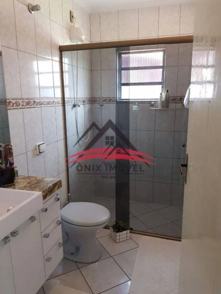 Casa, 3 quartos, 200 m² - Foto 10