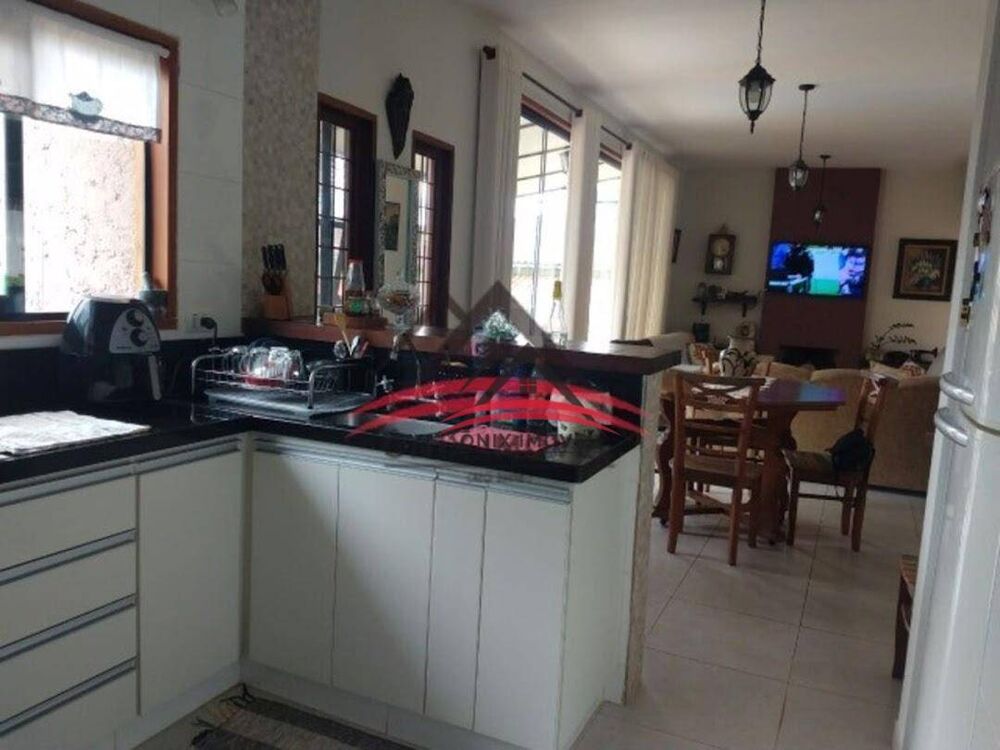 Chácara, 4 quartos, 3680 m² - Foto 4