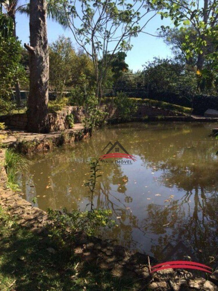 Chácara, 5 quartos, 3000 m² - Foto 1