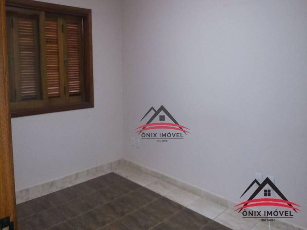 Casa à venda com 4 quartos, 630m² - Foto 6