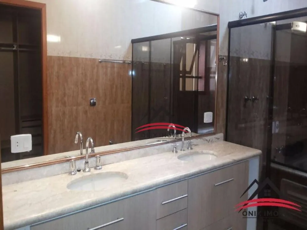 Casa, 4 quartos, 630 m² - Foto 3