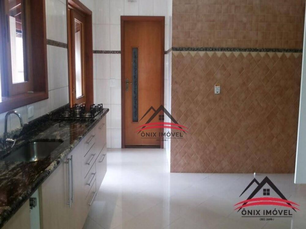 Casa à venda com 4 quartos, 630m² - Foto 8