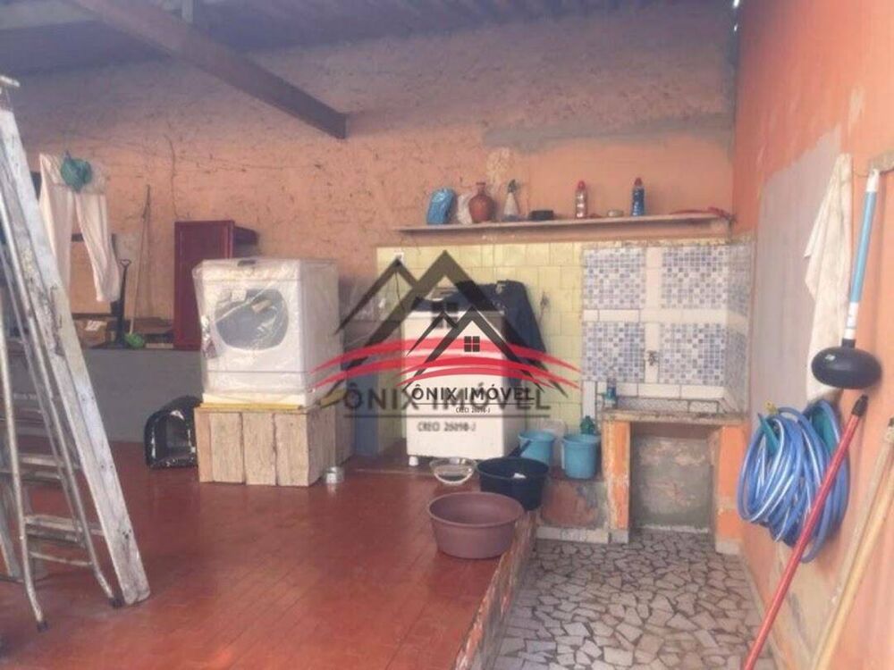Casa à venda com 2 quartos, 140m² - Foto 16