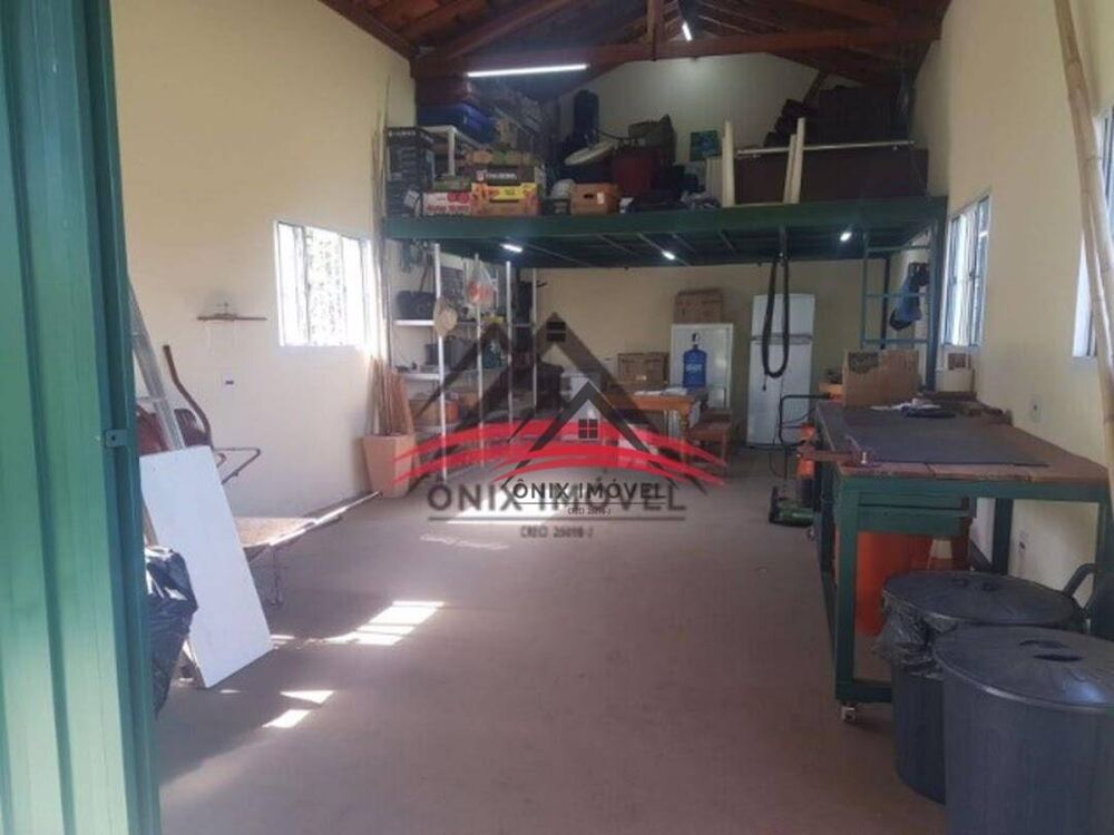 Chácara à venda com 4 quartos, 350m² - Foto 4