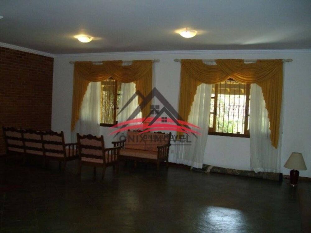 Chácara à venda e aluguel com 6 quartos, 540m² - Foto 2