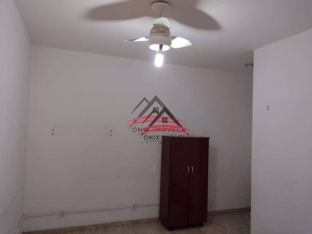 Casa, 3 quartos, 205 m² - Foto 3
