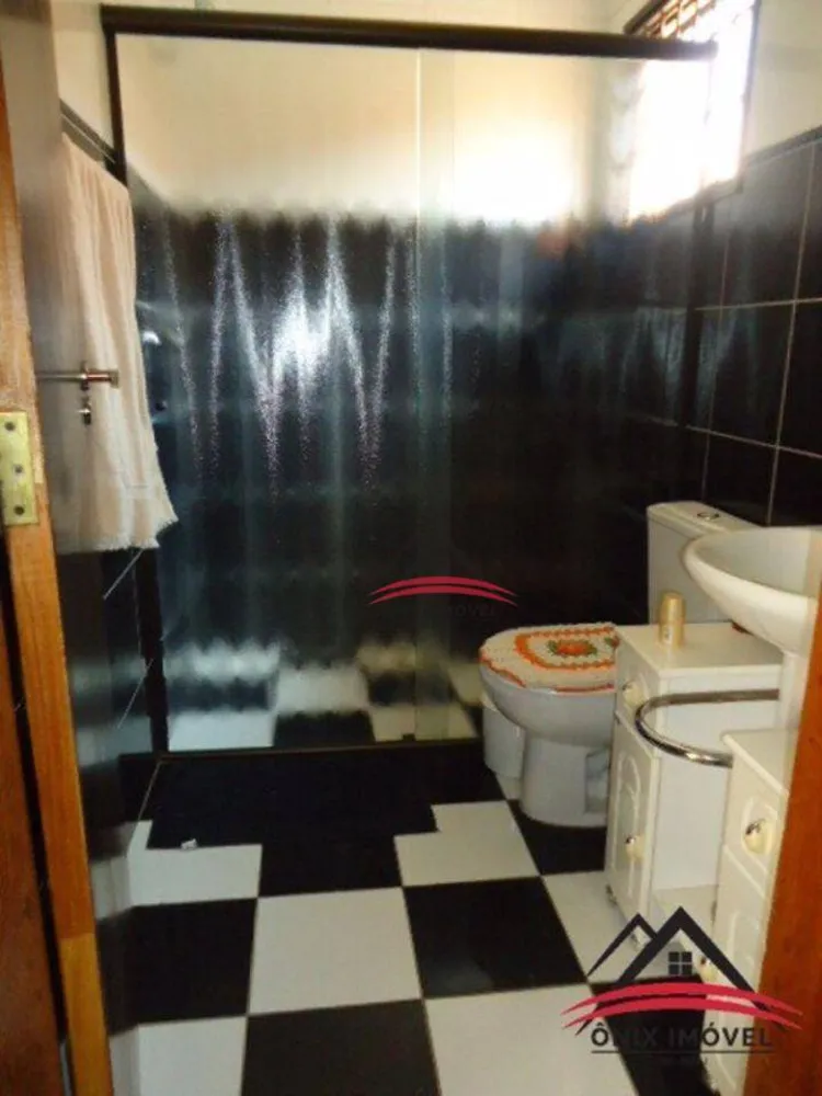 Casa, 3 quartos, 230 m² - Foto 10