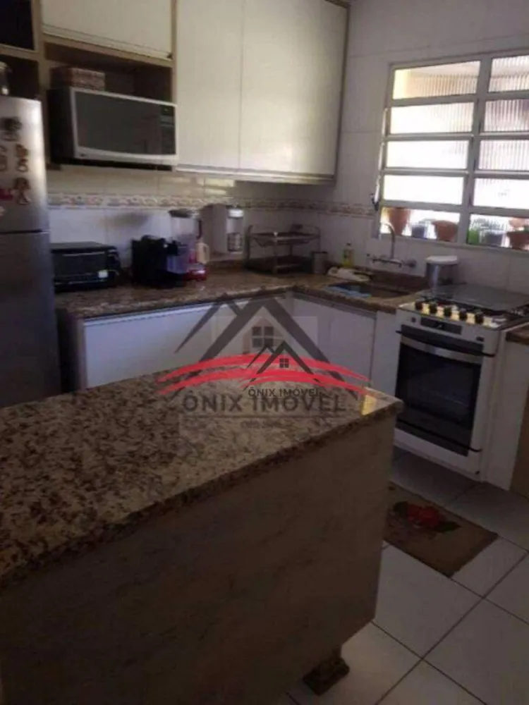 Casa, 2 quartos, 85 m² - Foto 1