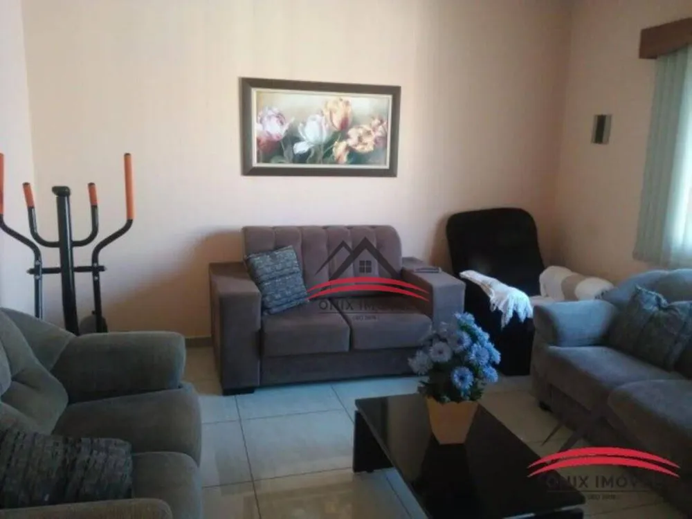 Casa, 3 quartos, 160 m² - Foto 1