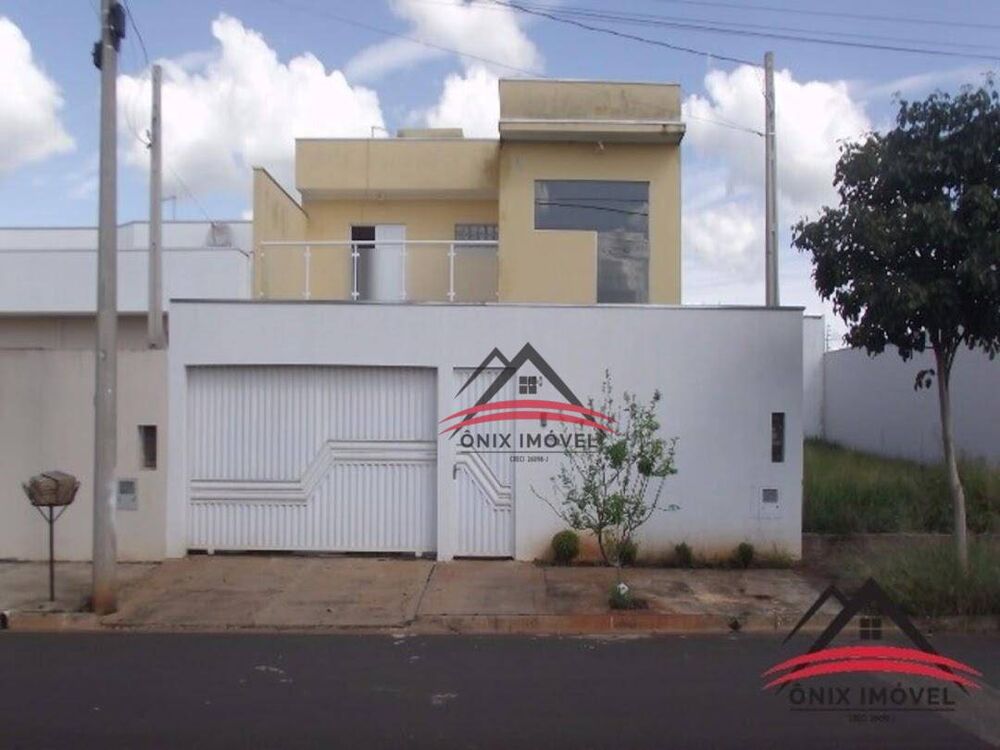 Casa, 3 quartos, 156 m² - Foto 1