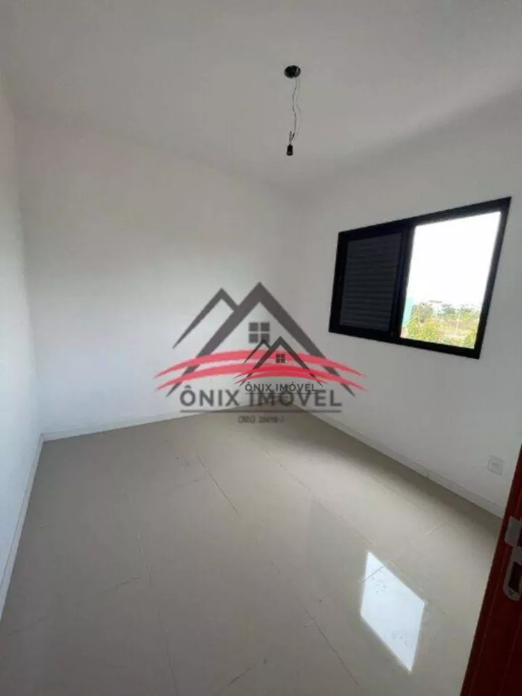 Apartamento à venda com 2 quartos, 72m² - Foto 4