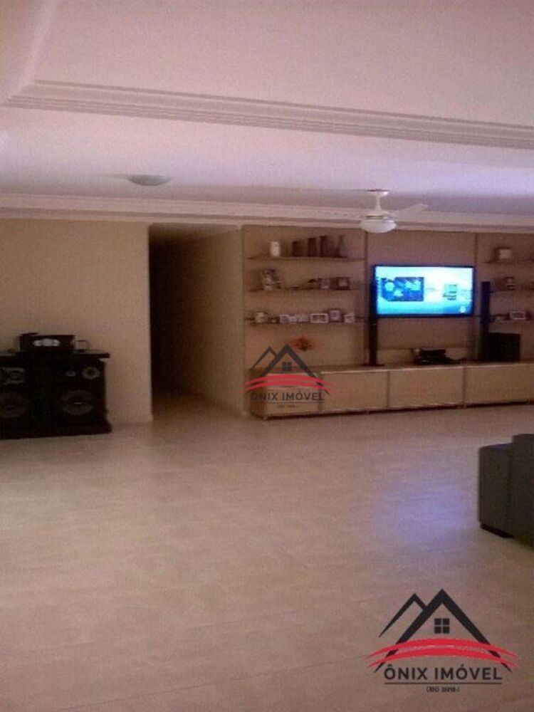 Chácara, 5 quartos, 1650 m² - Foto 1