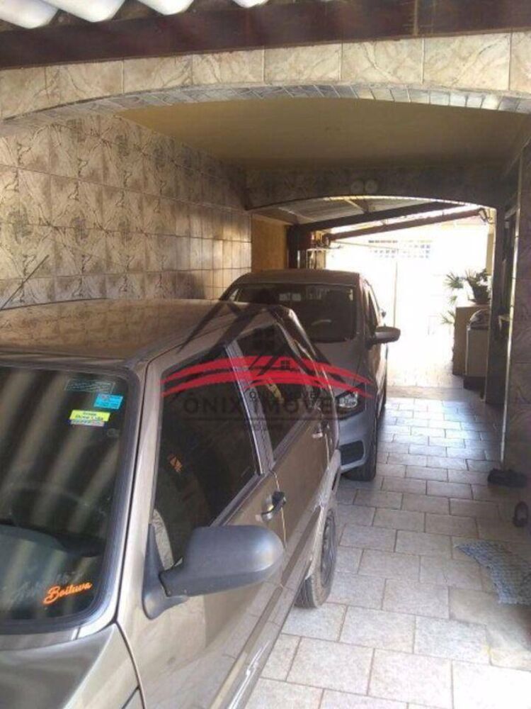 Casa, 5 quartos, 275 m² - Foto 4