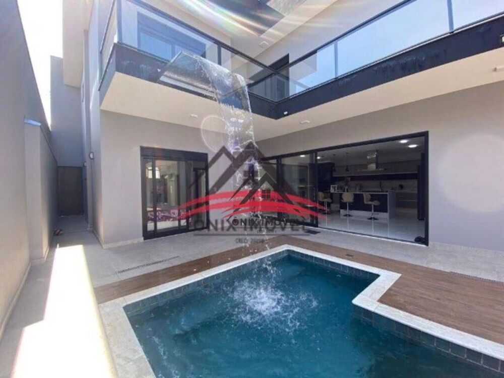 Casa, 3 quartos, 327 m² - Foto 1