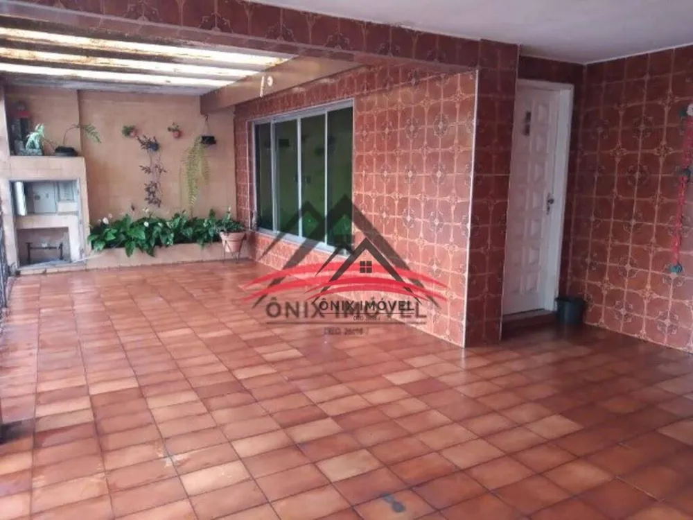 Casa, 4 quartos, 250 m² - Foto 1