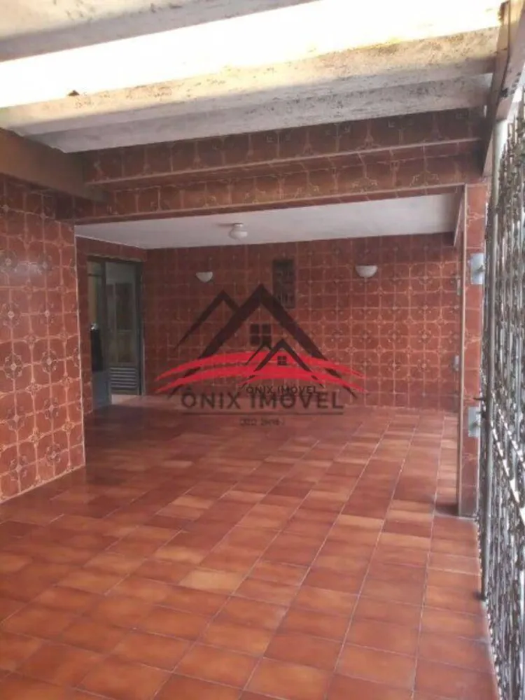 Casa, 4 quartos, 250 m² - Foto 16