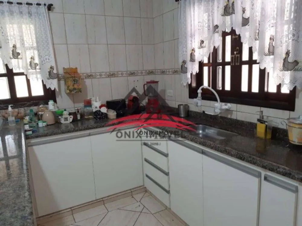 Chácara, 3 quartos, 2600 m² - Foto 4