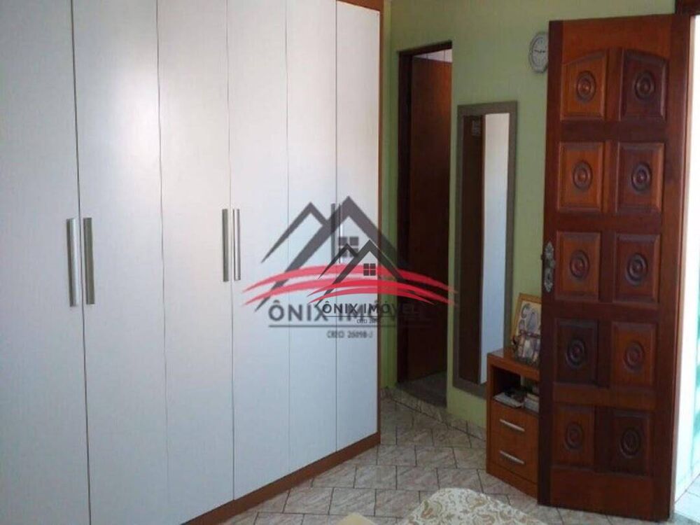 Casa, 4 quartos, 250 m² - Foto 4