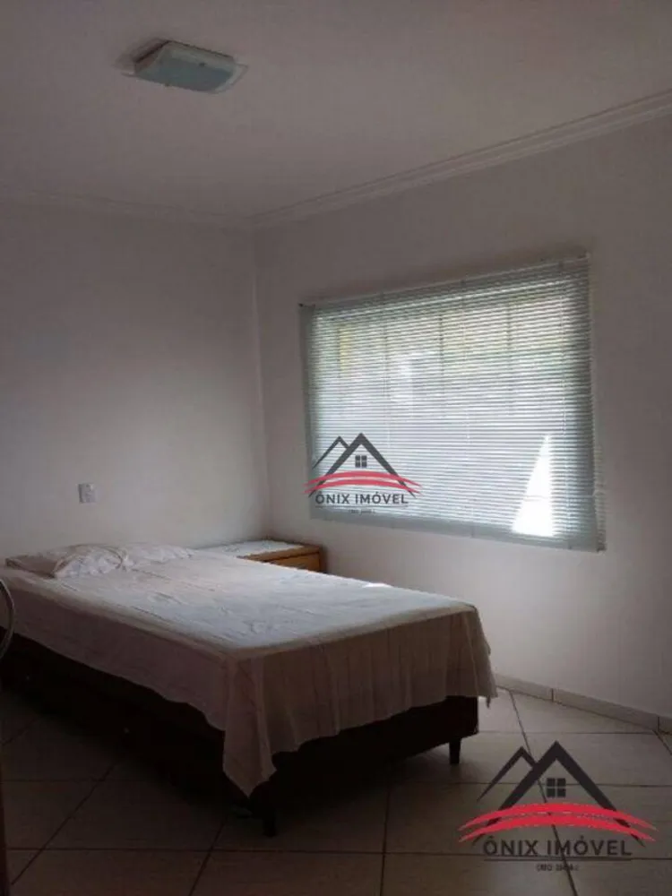 Chácara, 3 quartos, 4950 m² - Foto 13