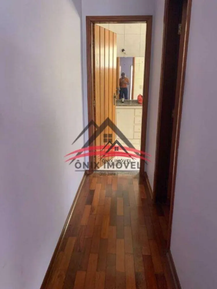 Casa, 3 quartos, 240 m² - Foto 11
