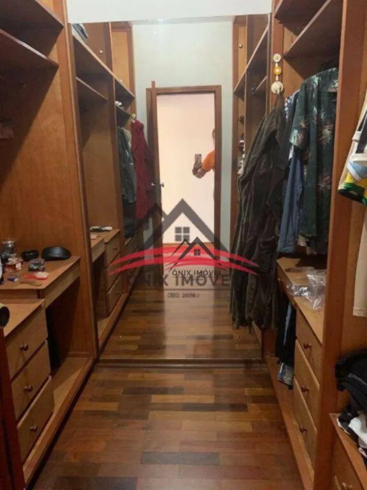 Casa, 3 quartos, 240 m² - Foto 8