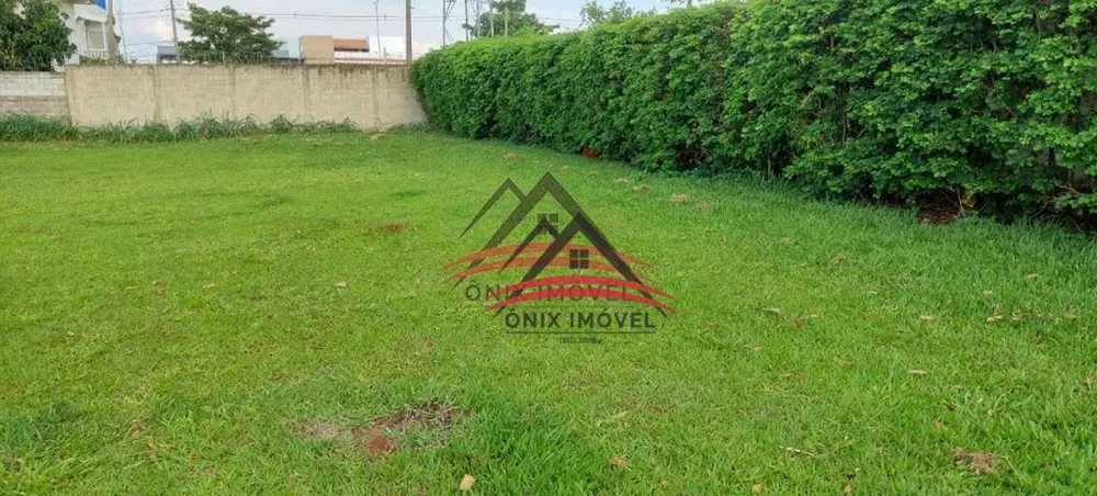 Loteamento e Condomínio, 703 m² - Foto 3
