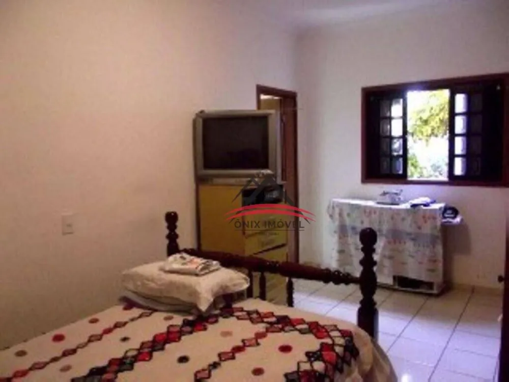 Casa, 3 quartos, 250 m² - Foto 3