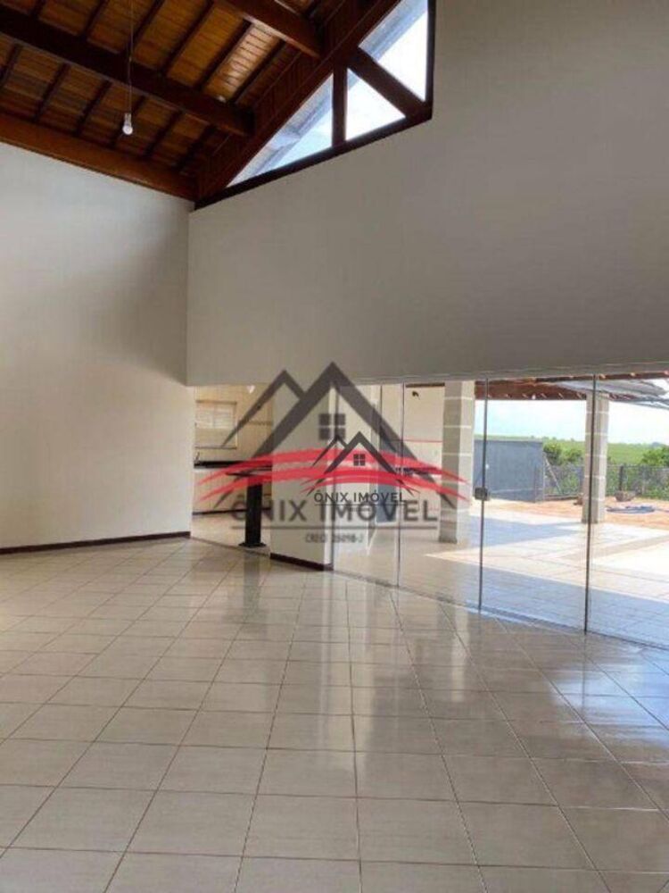 Casa de Condomínio à venda e aluguel com 3 quartos, 255m² - Foto 3