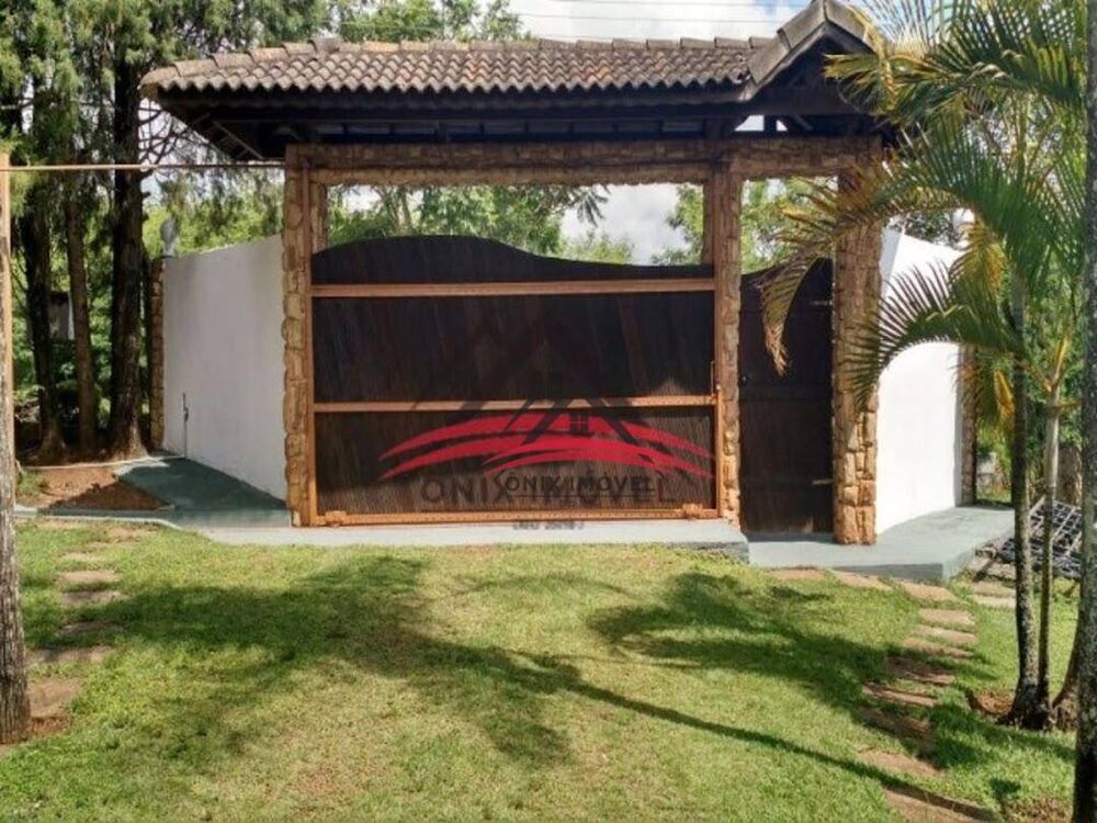 Chácara, 4 quartos, 3150 m² - Foto 1