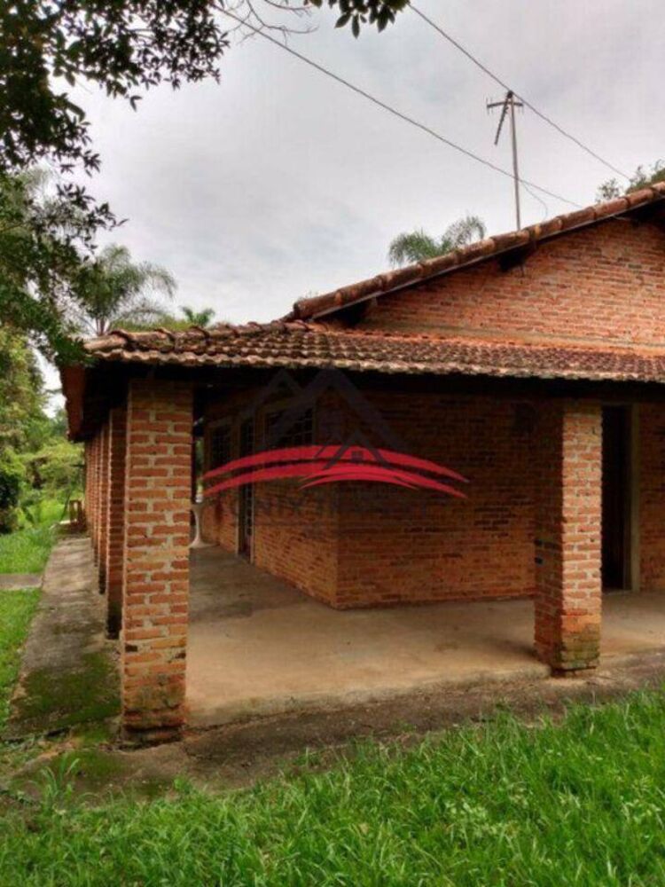 Chácara à venda com 2 quartos, 90m² - Foto 8