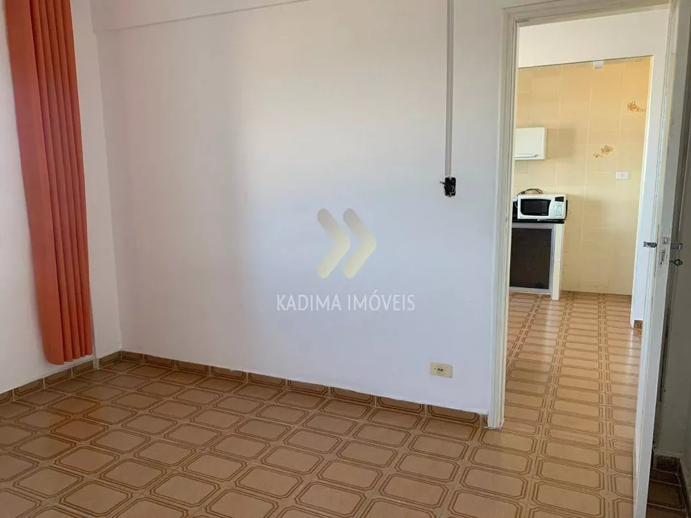 Apartamento à venda com 1 quarto, 33m² - Foto 12